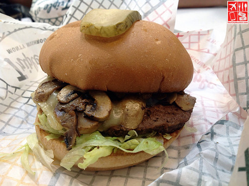 Triple-O's by White Spot - Monty Mushroom Burger