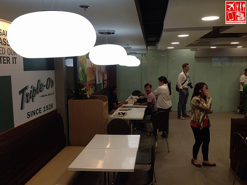 Dining area of Triple-O's by White Spot SM Megamall