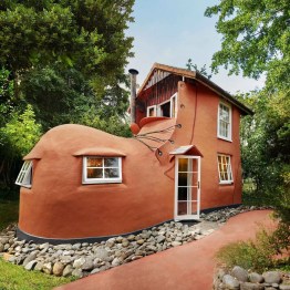 OMG! Listing - The Boot - New Zealand