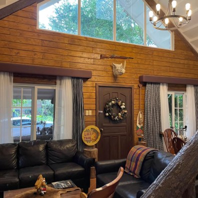 Bufi Log Home in Tagaytay