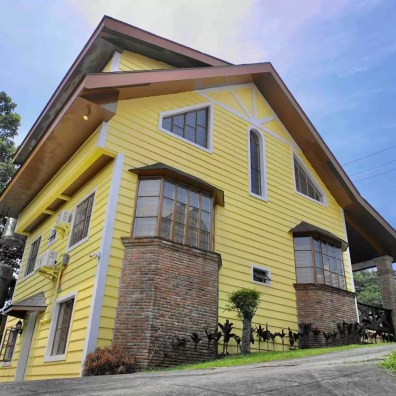 Cabin-Home in Tagaytay