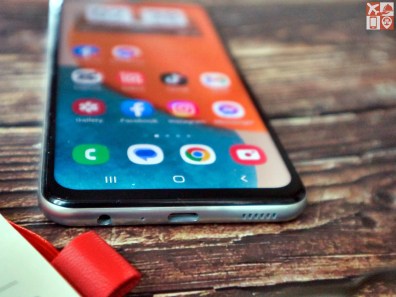 Bottom part of Galaxy A23