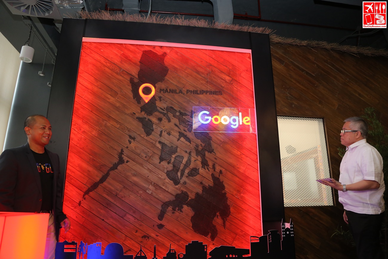 Ken Lingan and DTI Sec Ramon M Lopez at the Google Philippines Office Launch