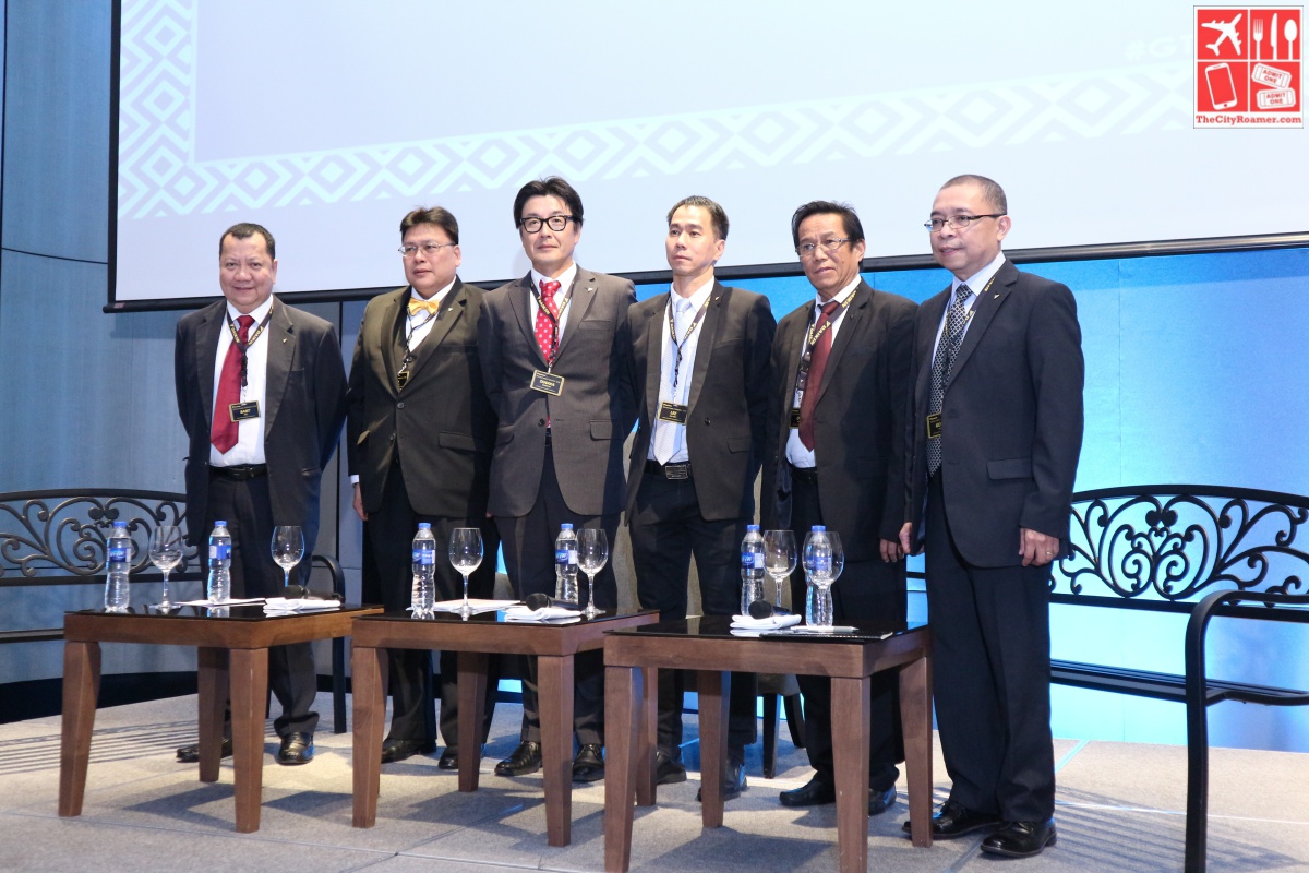 Daikin Management Team at the press conference