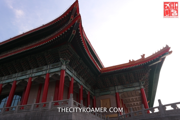 I love the beautiful architecture of the National Theater