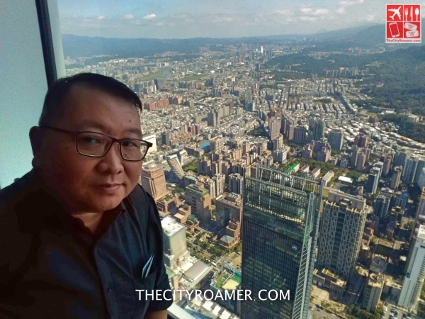 Selfie at Taipei 101