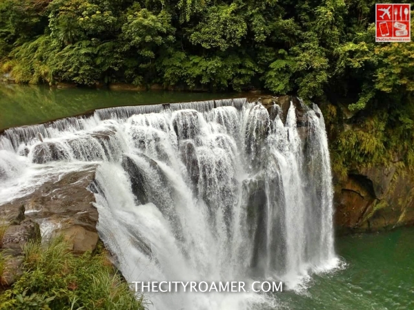 Shifen Waterfall