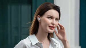 The Soundcore Liberty 3 Pro, Anker's best-sounding earbuds, does not compromise style and comfort.