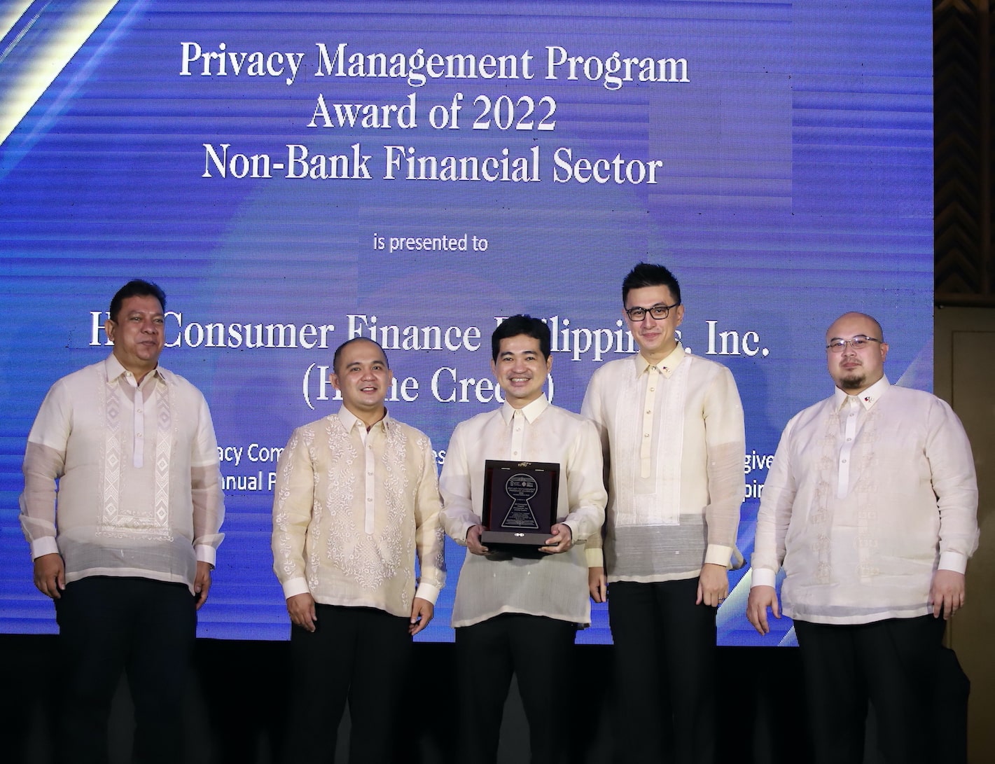 Home Credit receives Privacy Management Award at the Privacy Awareness Week 2022