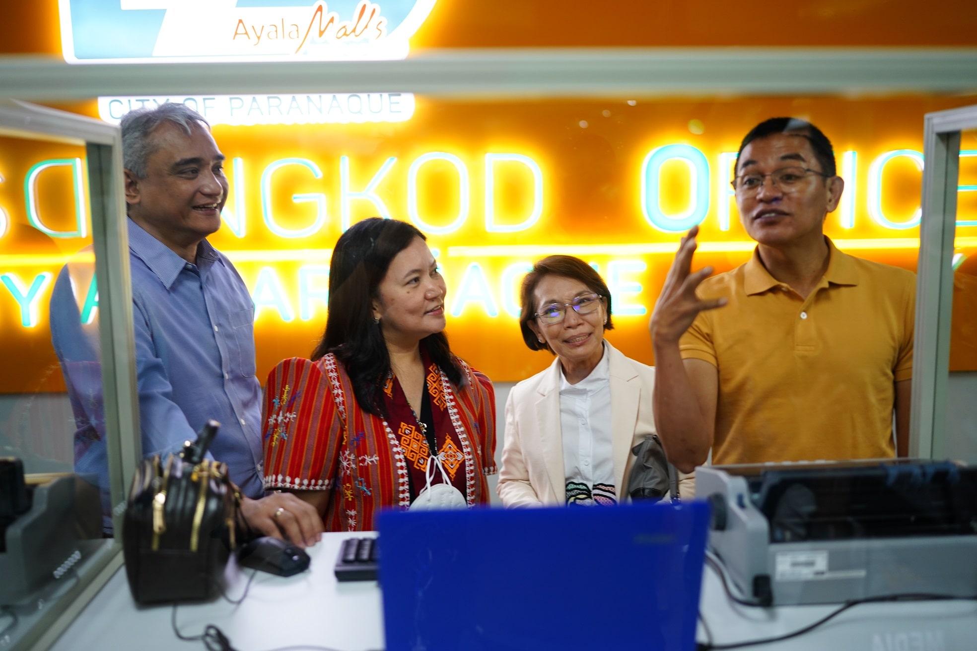 Executives and representatives of Paranaque LGU, agencies, and Ayala Malls at the event