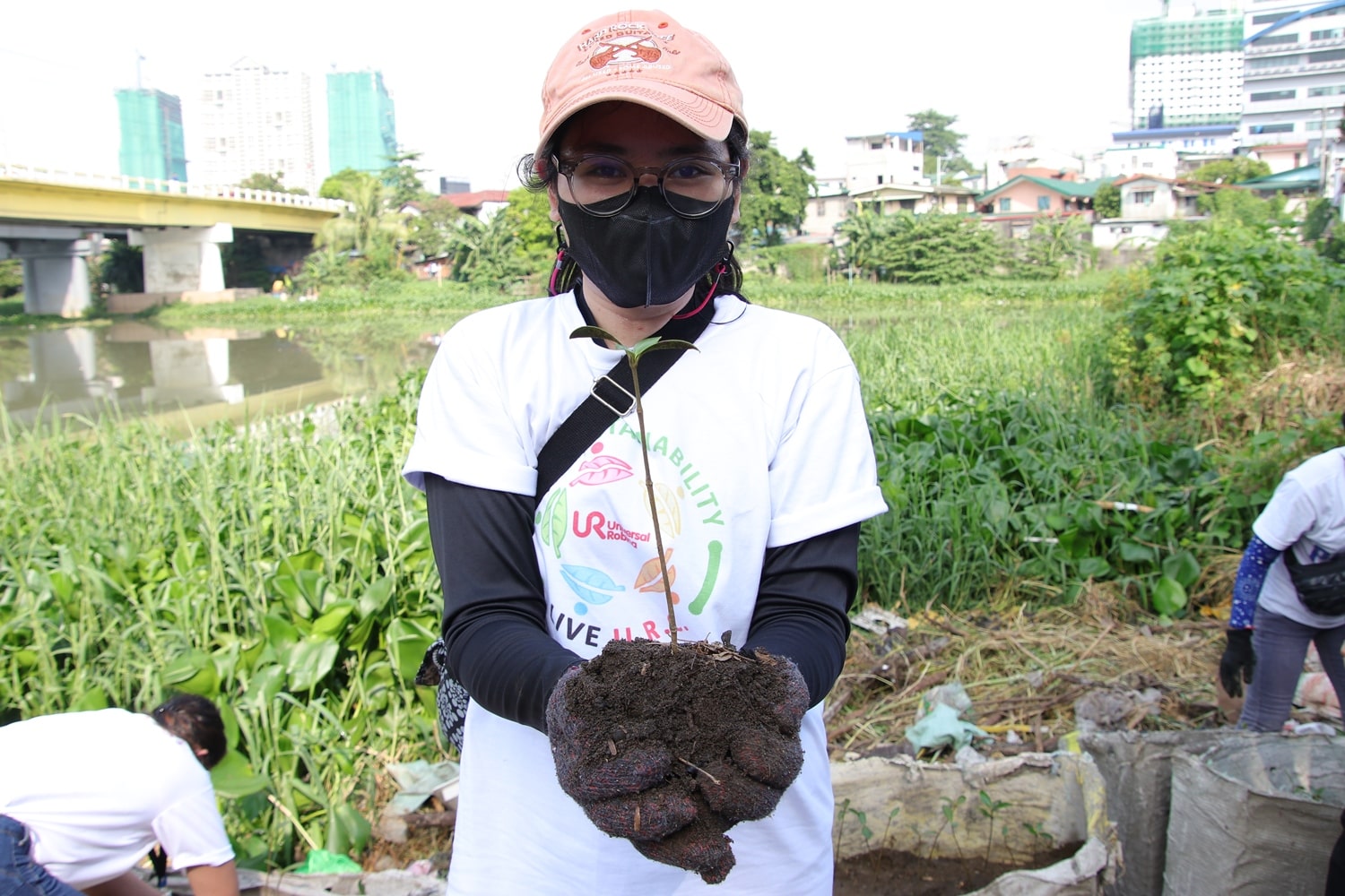 Over 6000 seedlings were planted during the activity