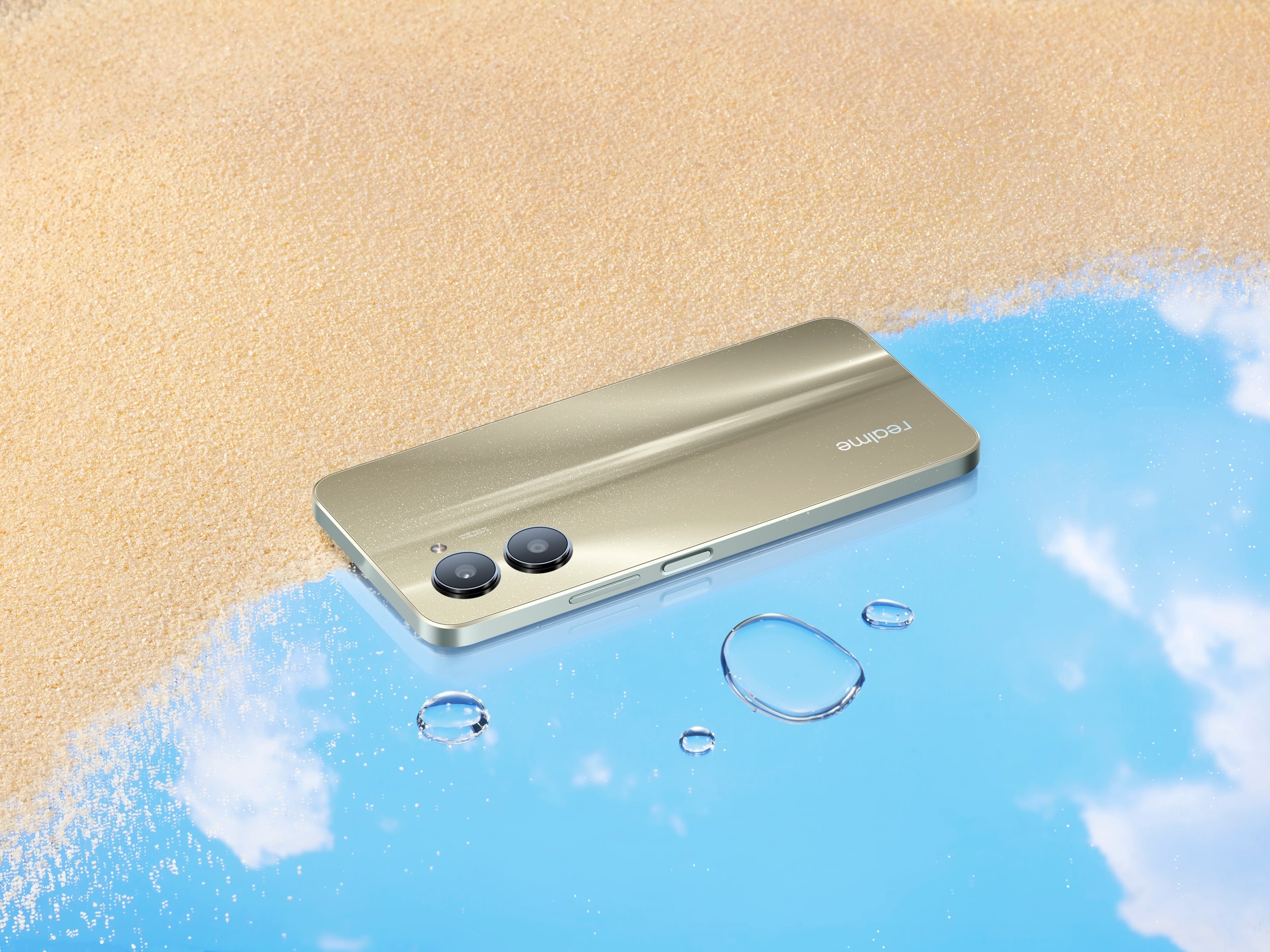 realme Tech Essentials #3 - realme C33 in Sandy Gold