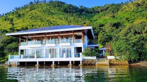 Anya - Bed & Breakfast (Island home)